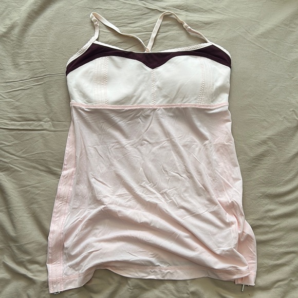 Lululemon Tank - Picture 1 of 3